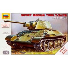   Zvezda T-34 Soviet Medium Tank  1:72 makett harcjármű (5001)