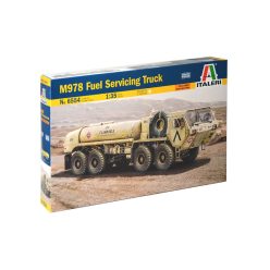   Italeri M978 Fuel Servicing Truck  1:35 makett harcjármű (6554s)