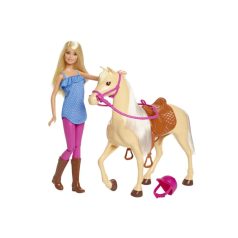 Barbie lovas szett babával